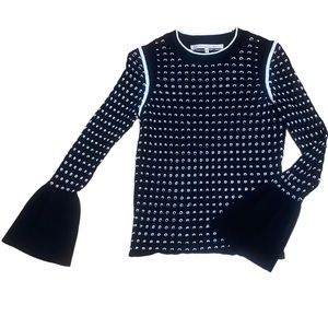 Rachel Rachel Roy Woman Size Small Sweater Bell Sleeves Black White Unique